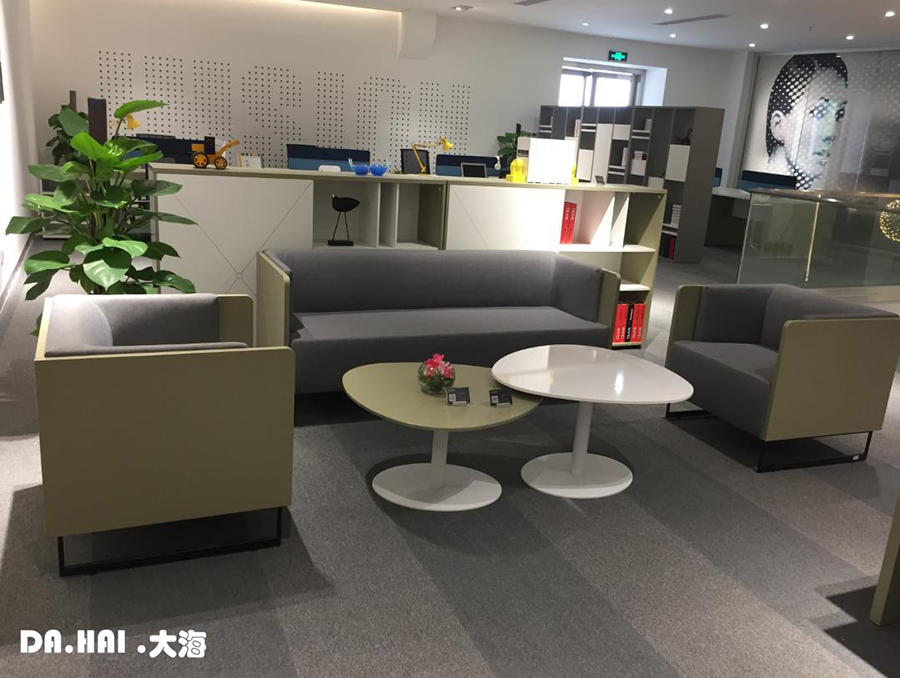 休閑沙發(fā)3+1+1